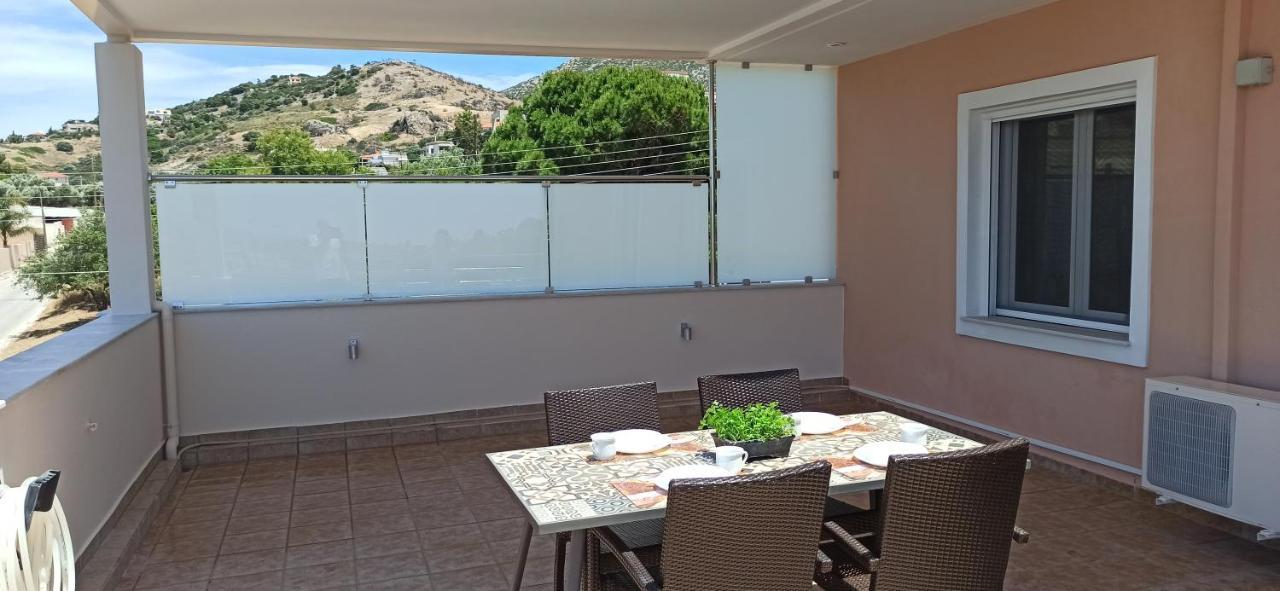 House,1000M From Beach Lagonisi Exterior photo